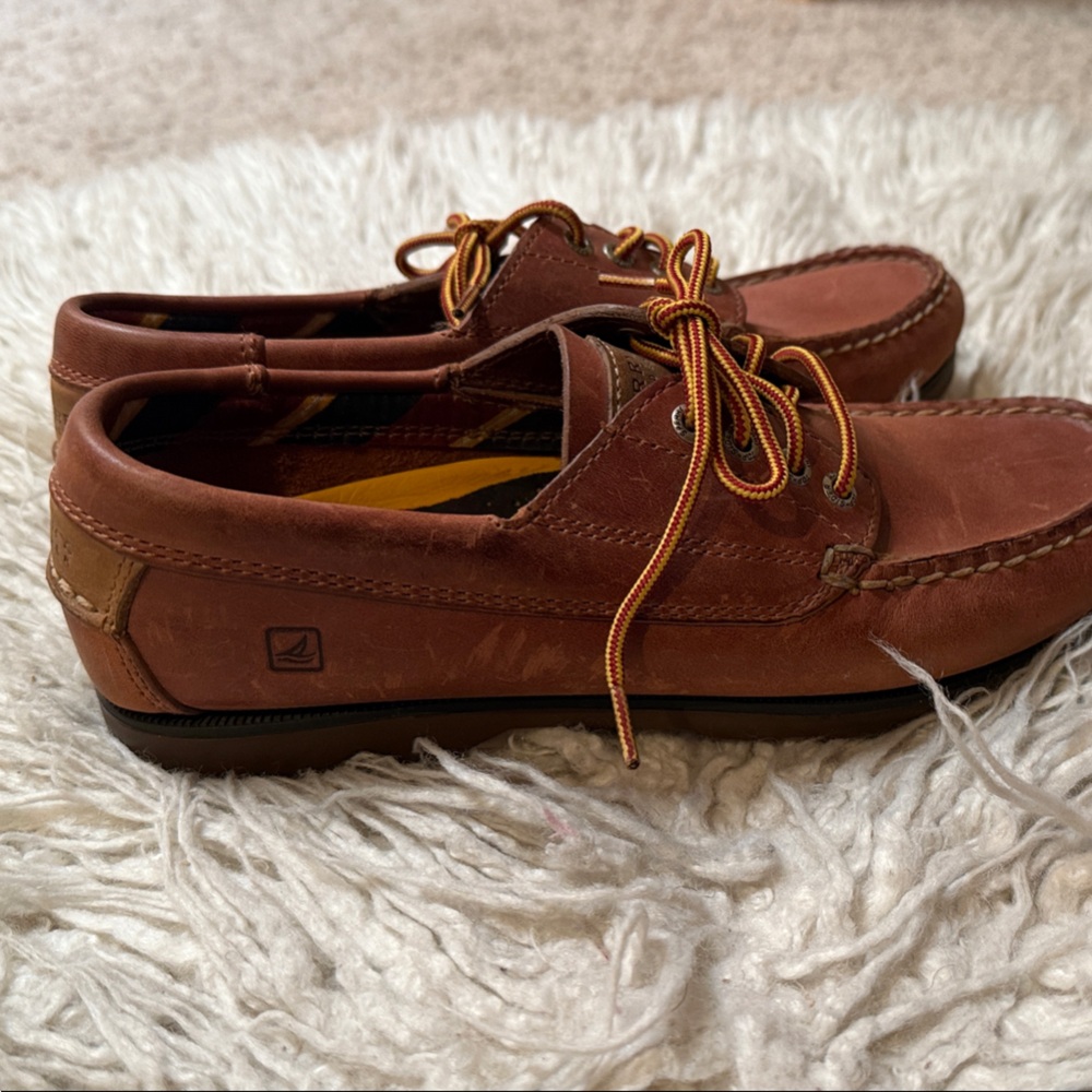 Sperry Tan Leather Boat Shoes